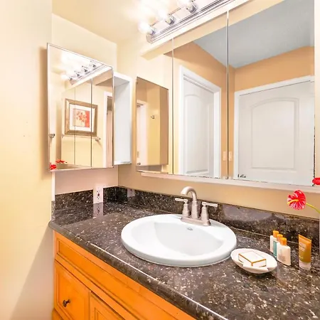 Stylish Condo With Mountain Views In Waikiki Banyan! Honolulu Extérieur photo