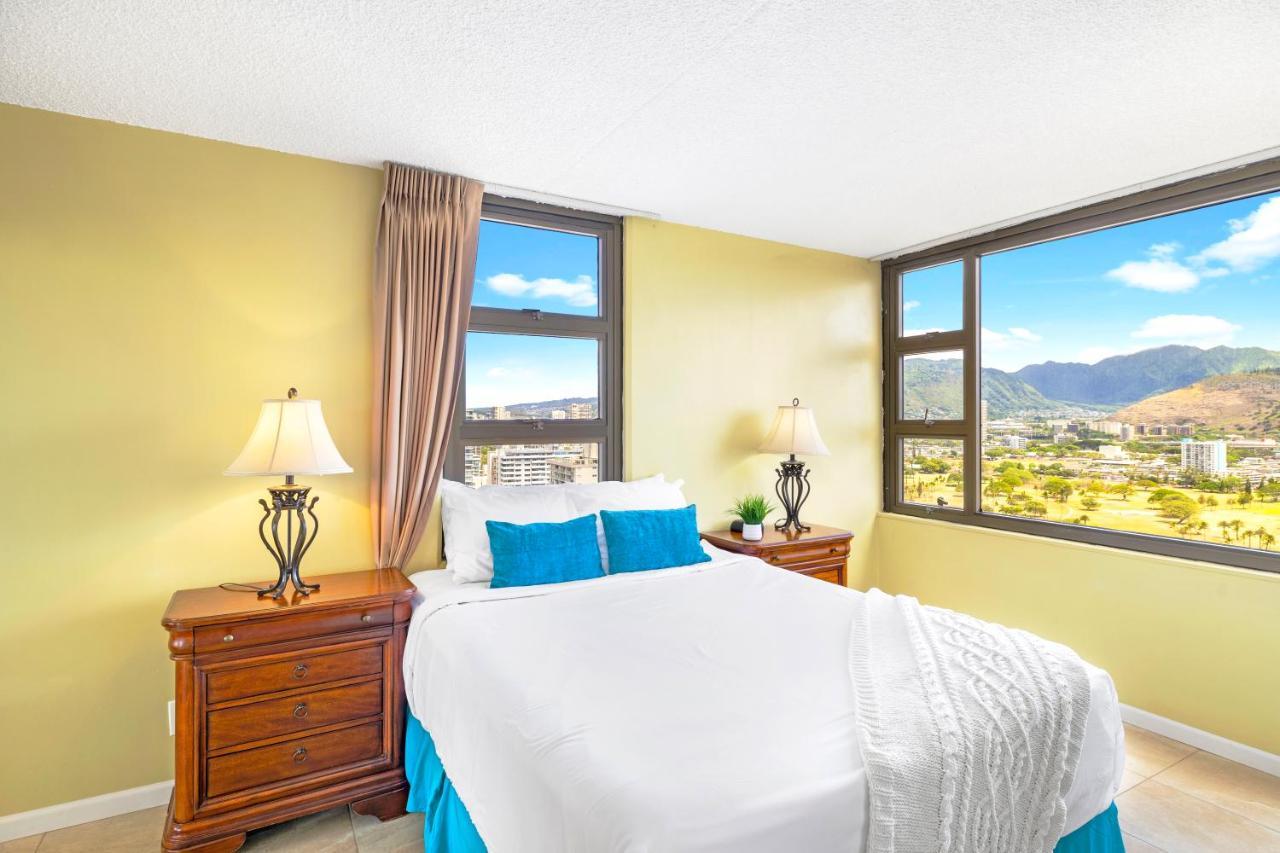 Appartement Stylish With Mountain Views In Waikiki Banyan!