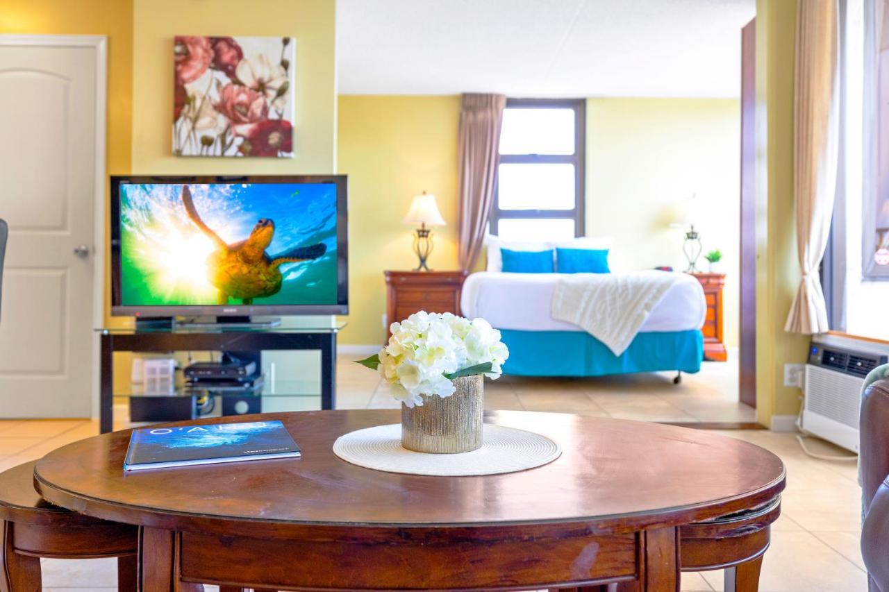 Appartement Stylish With Mountain Views In Waikiki Banyan!