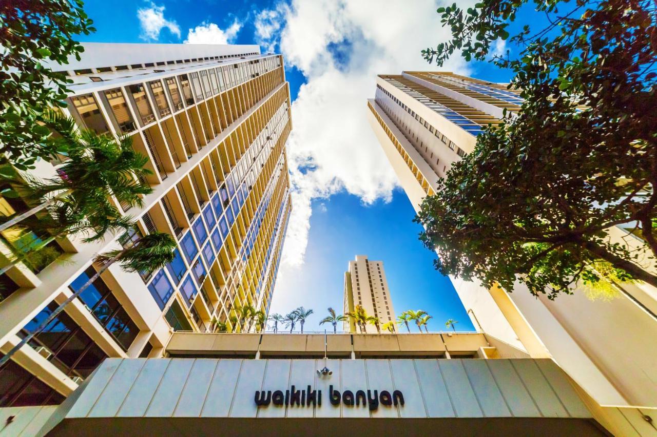 Stylish With Mountain Views In Waikiki Banyan! Appartement *