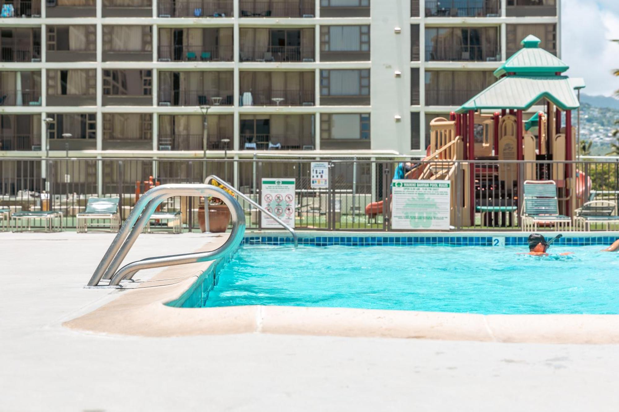 Appartement Stylish With Mountain Views In Waikiki Banyan!