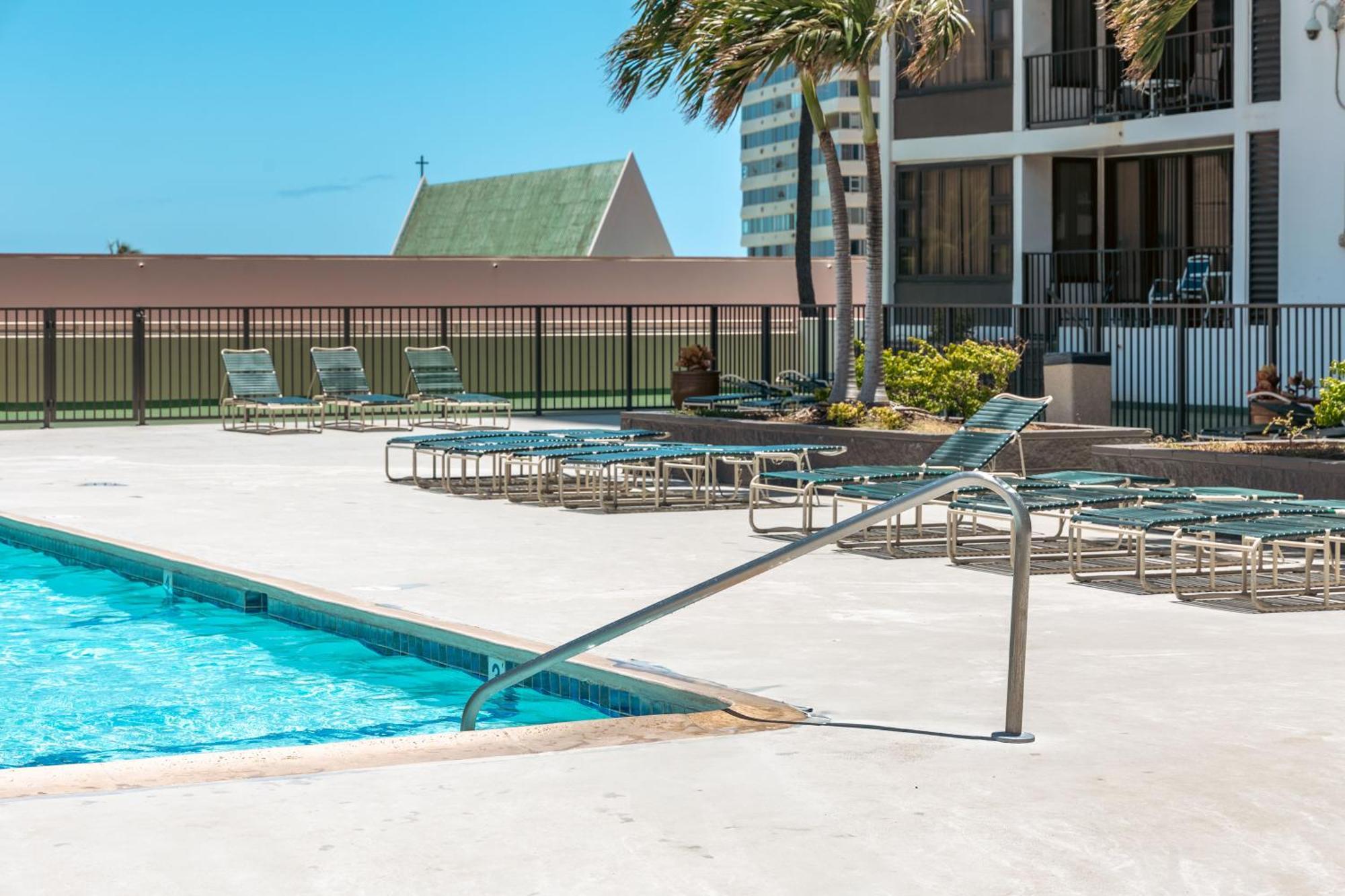 Stylish With Mountain Views In Waikiki Banyan! Appartement Honolulu